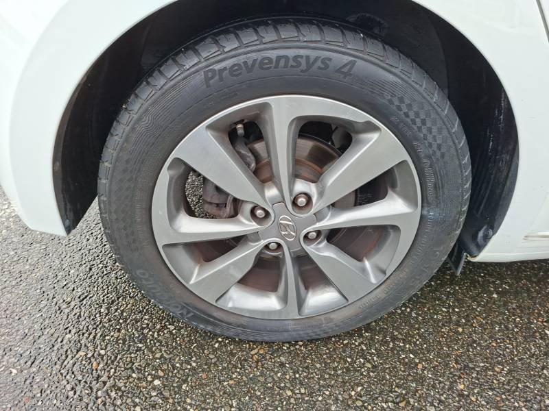 Hyundai i20 - Photo 14
