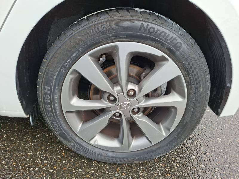 Hyundai i20 - Photo 15