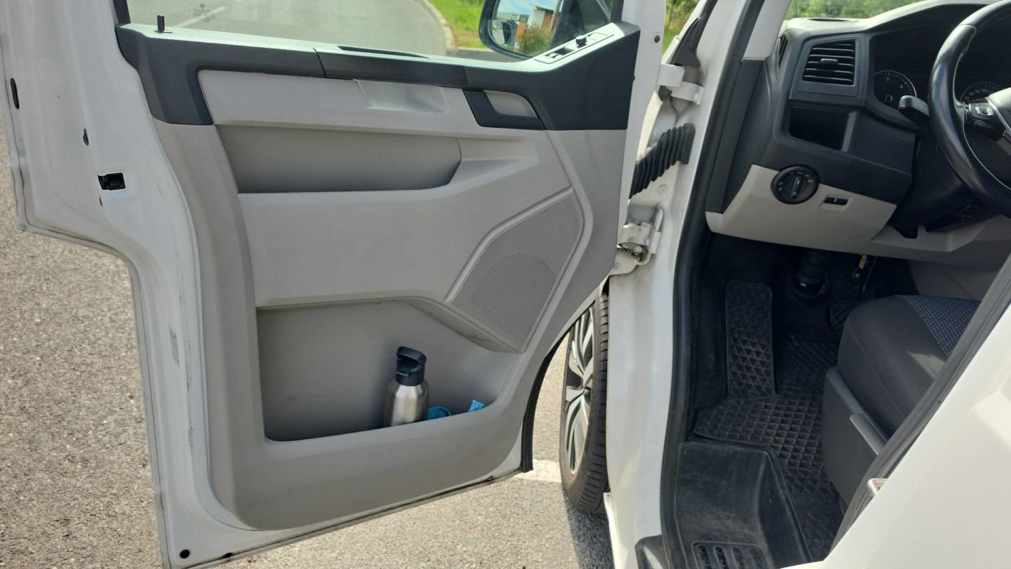 Volkswagen Transporter - Photo 7