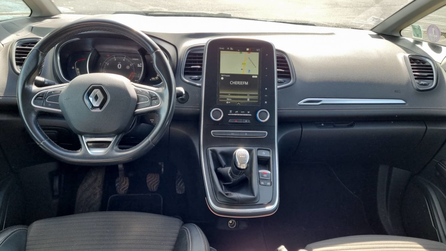 Renault Grand Scénic - Photo 11