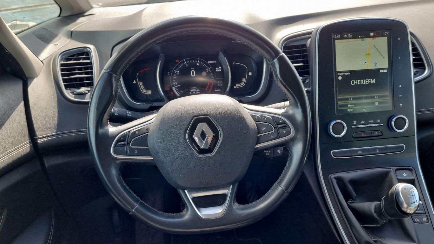 Renault Grand Scénic - Photo 24