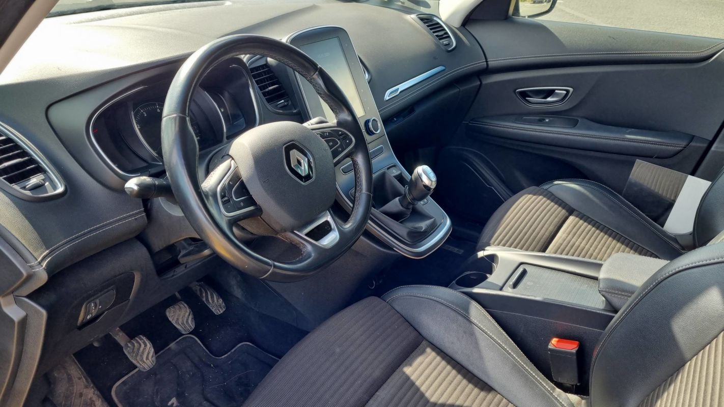Renault Grand Scénic - Photo 8