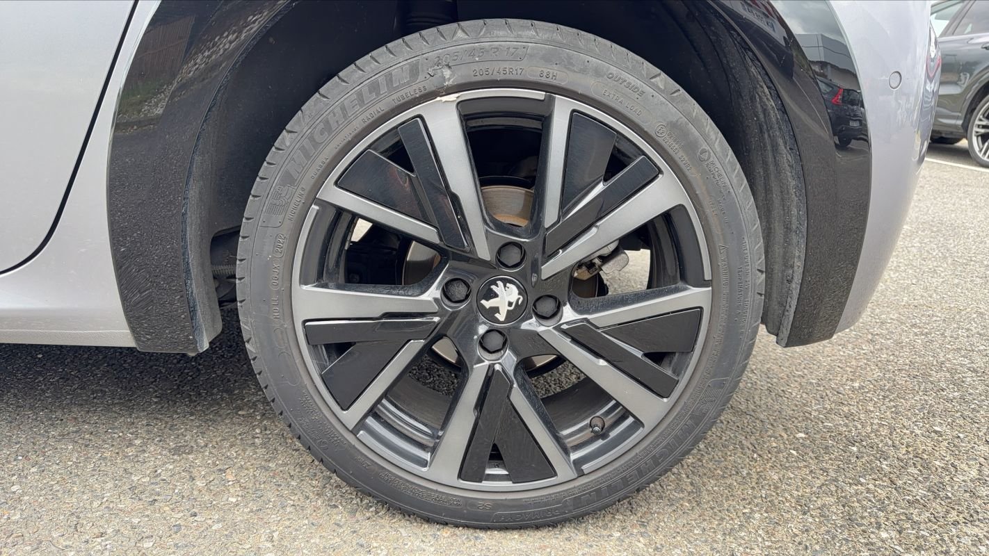 Peugeot 208 - Photo 19