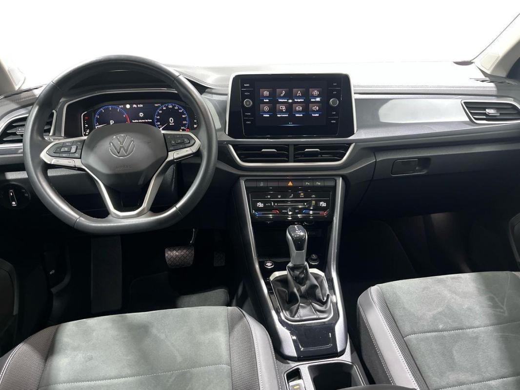 Volkswagen T-Roc - Photo 8