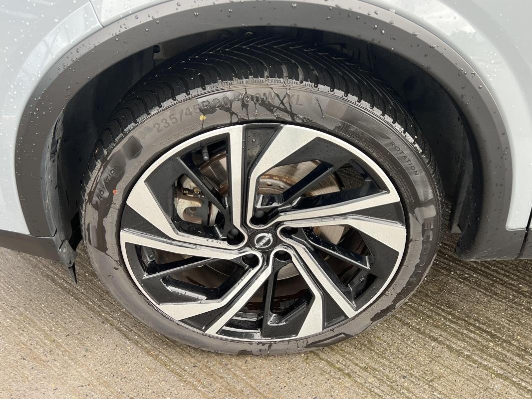 Nissan Qashqai - Photo 6