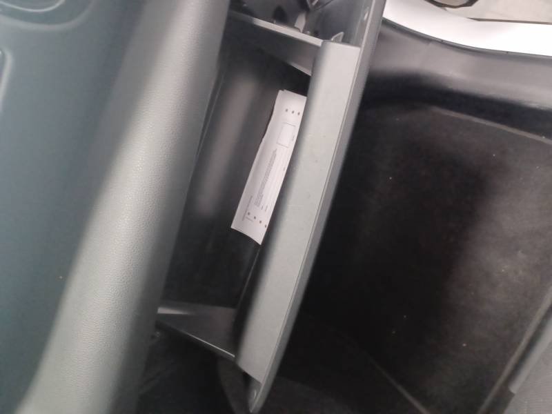 Toyota Yaris - Photo 17