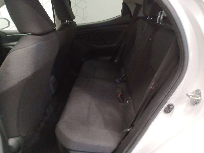 Toyota Yaris - Photo 13
