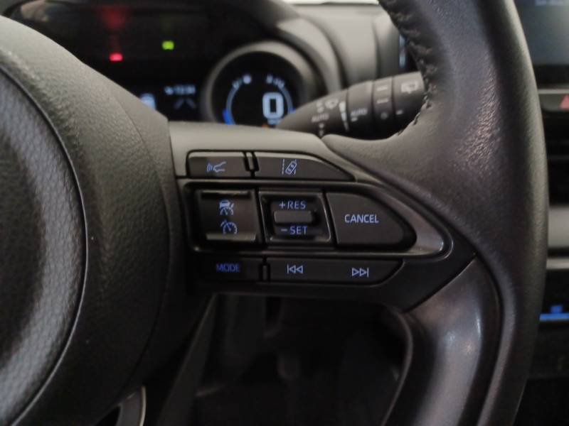 Toyota Yaris - Photo 17