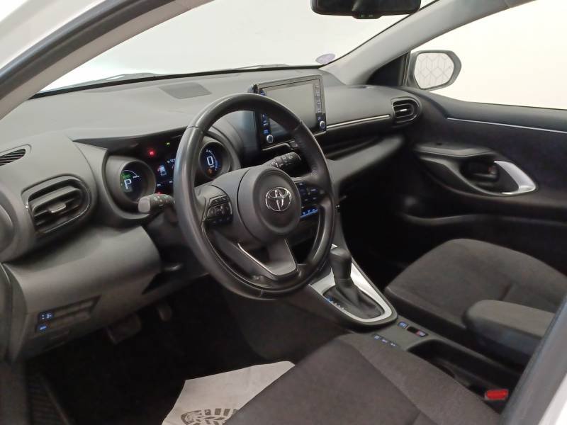 Toyota Yaris - Photo 10