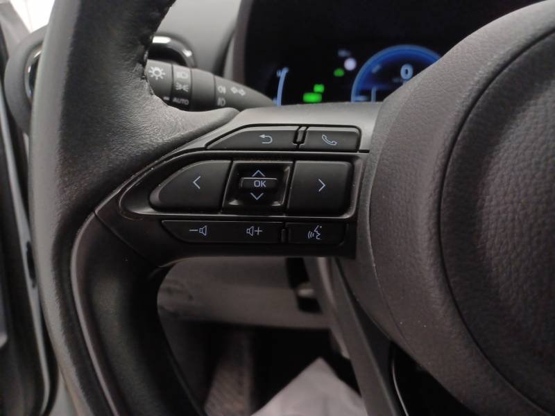 Toyota Yaris - Photo 16