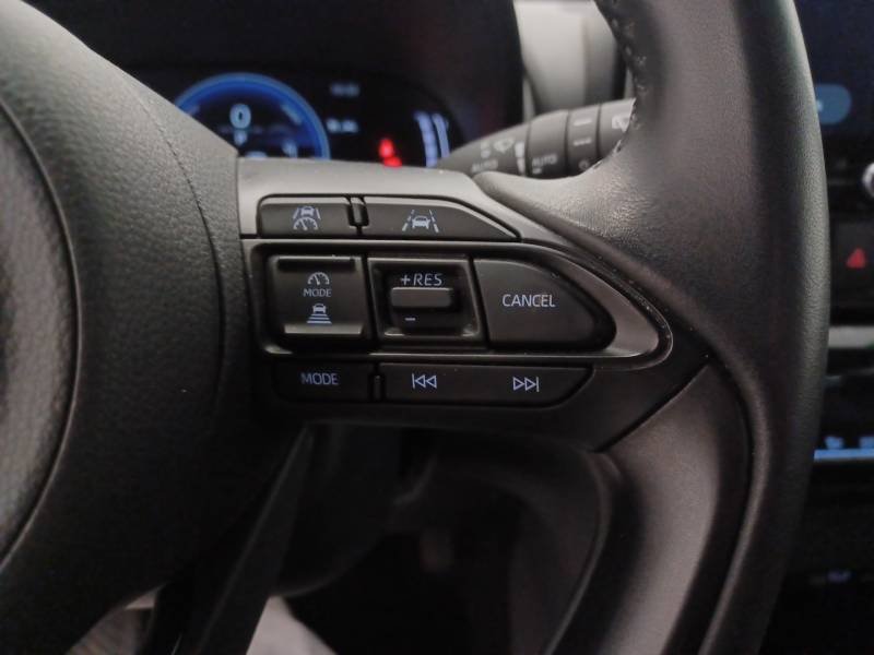 Toyota Yaris - Photo 17