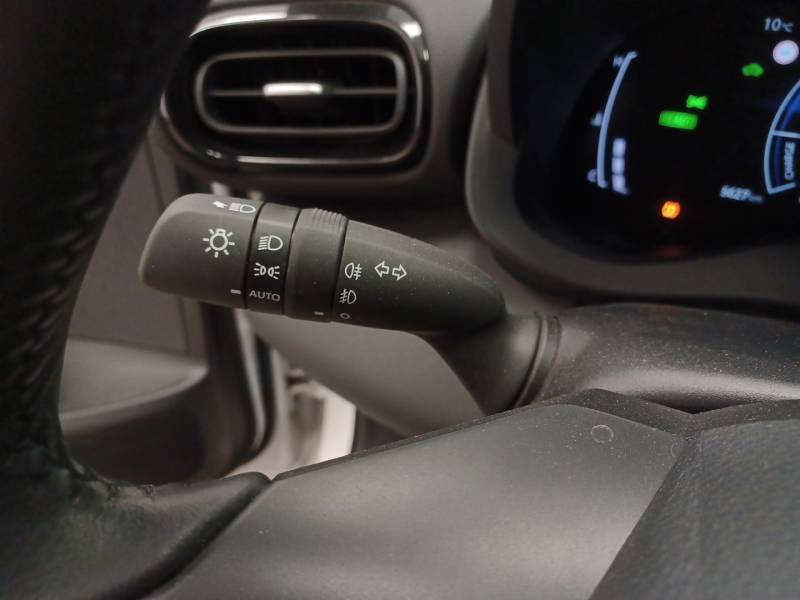 Toyota Yaris - Photo 25