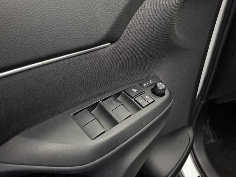 Toyota Yaris - Photo 15