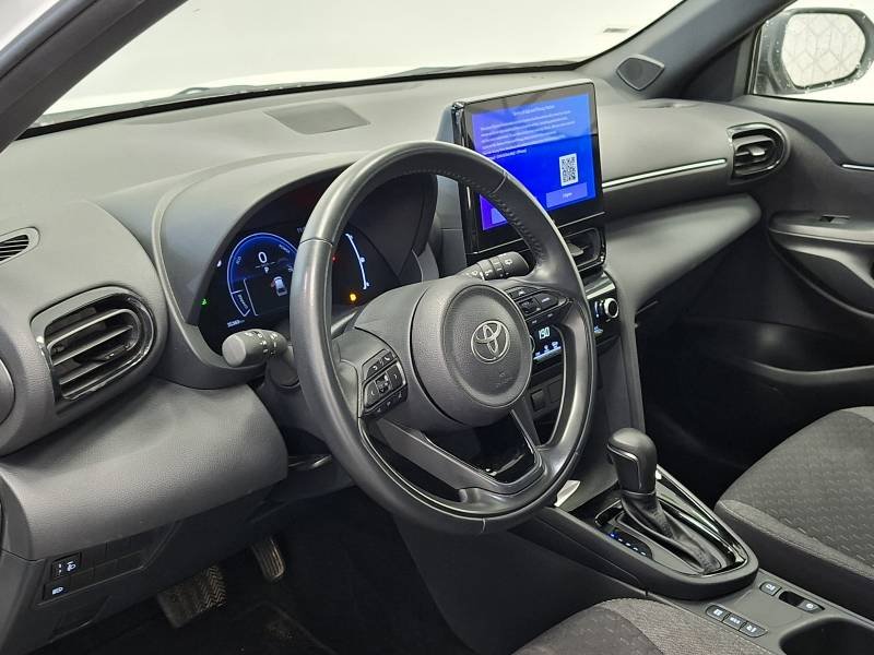 Toyota Yaris - Photo 10