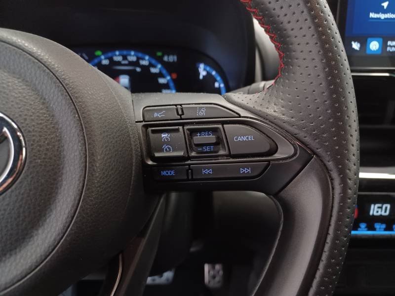 Toyota Yaris - Photo 18