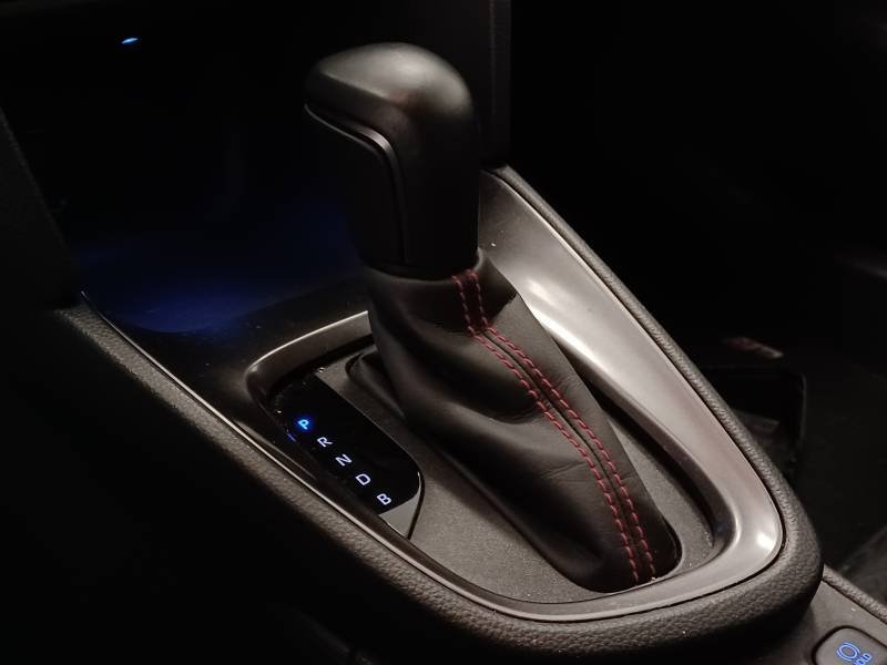 Toyota Yaris - Photo 24