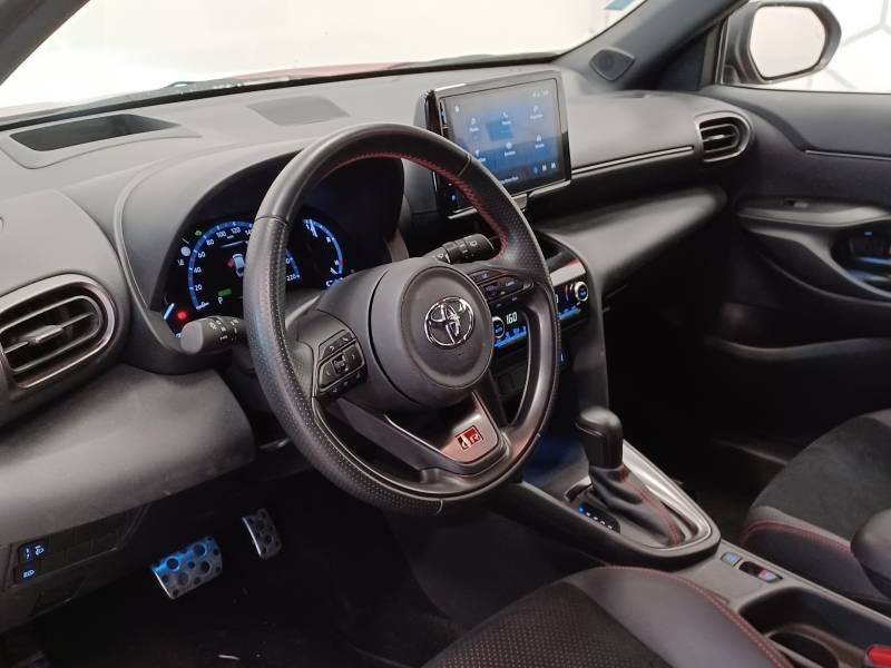 Toyota Yaris - Photo 10