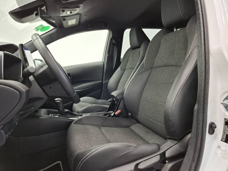 Toyota Corolla - Photo 16