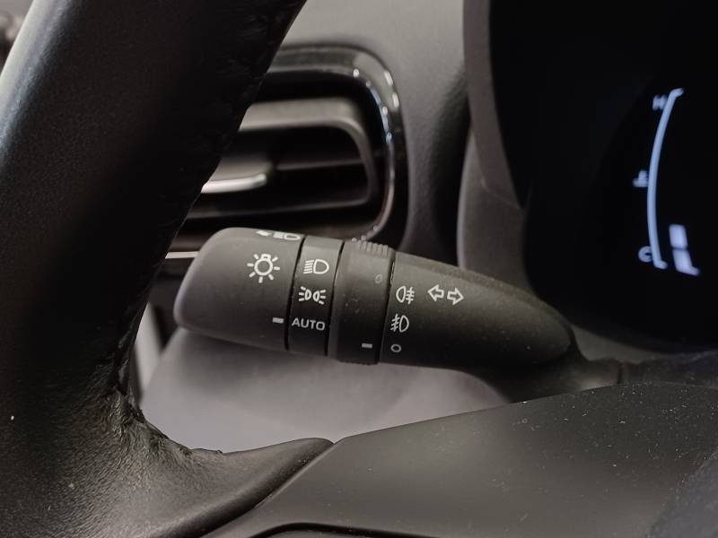 Toyota Yaris - Photo 21