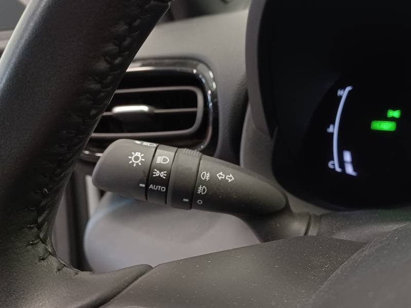 Toyota Yaris - Photo 17