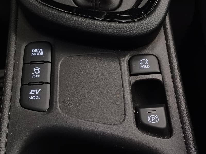 Toyota Yaris - Photo 19