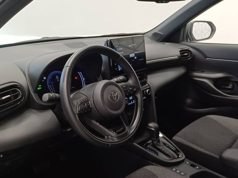 Toyota Yaris - Photo 10