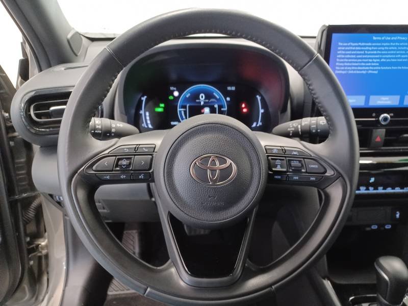 Toyota Yaris - Photo 17