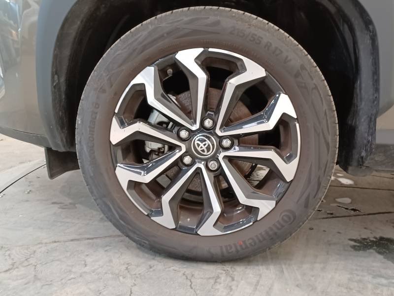 Toyota Yaris - Photo 9