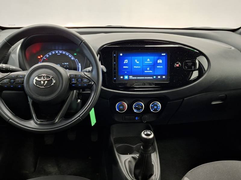 Toyota aygo x - Photo 11