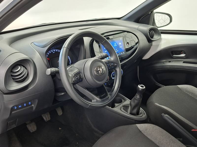 Toyota aygo x - Photo 10