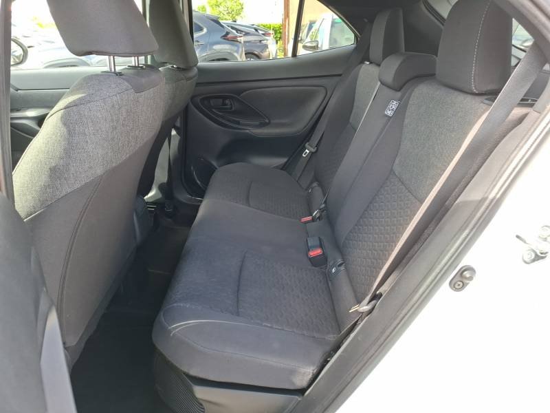 Toyota Yaris - Photo 13