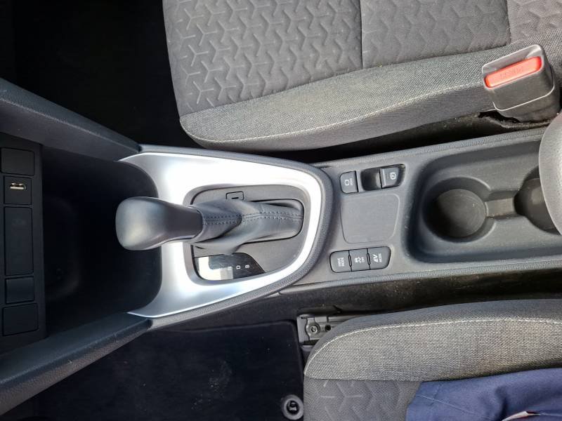 Toyota Yaris - Photo 16