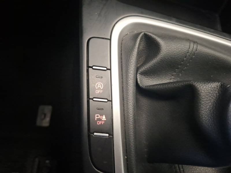 Kia Xceed - Photo 32