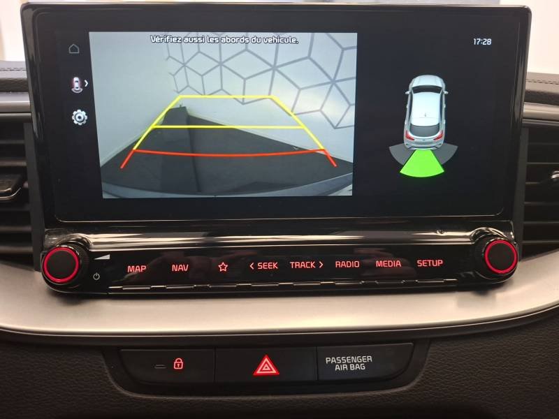 Kia Xceed - Photo 33