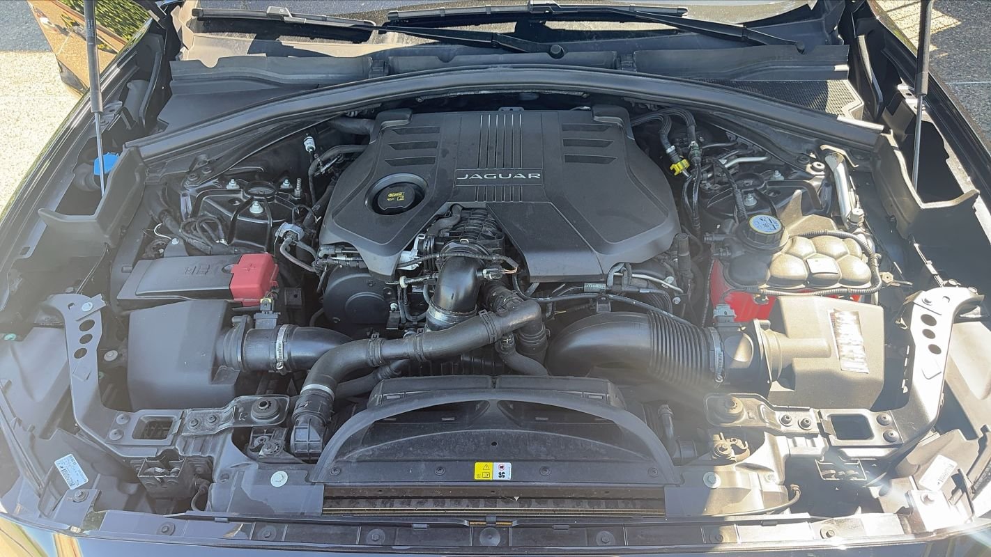 Jaguar F-Pace - Photo 15
