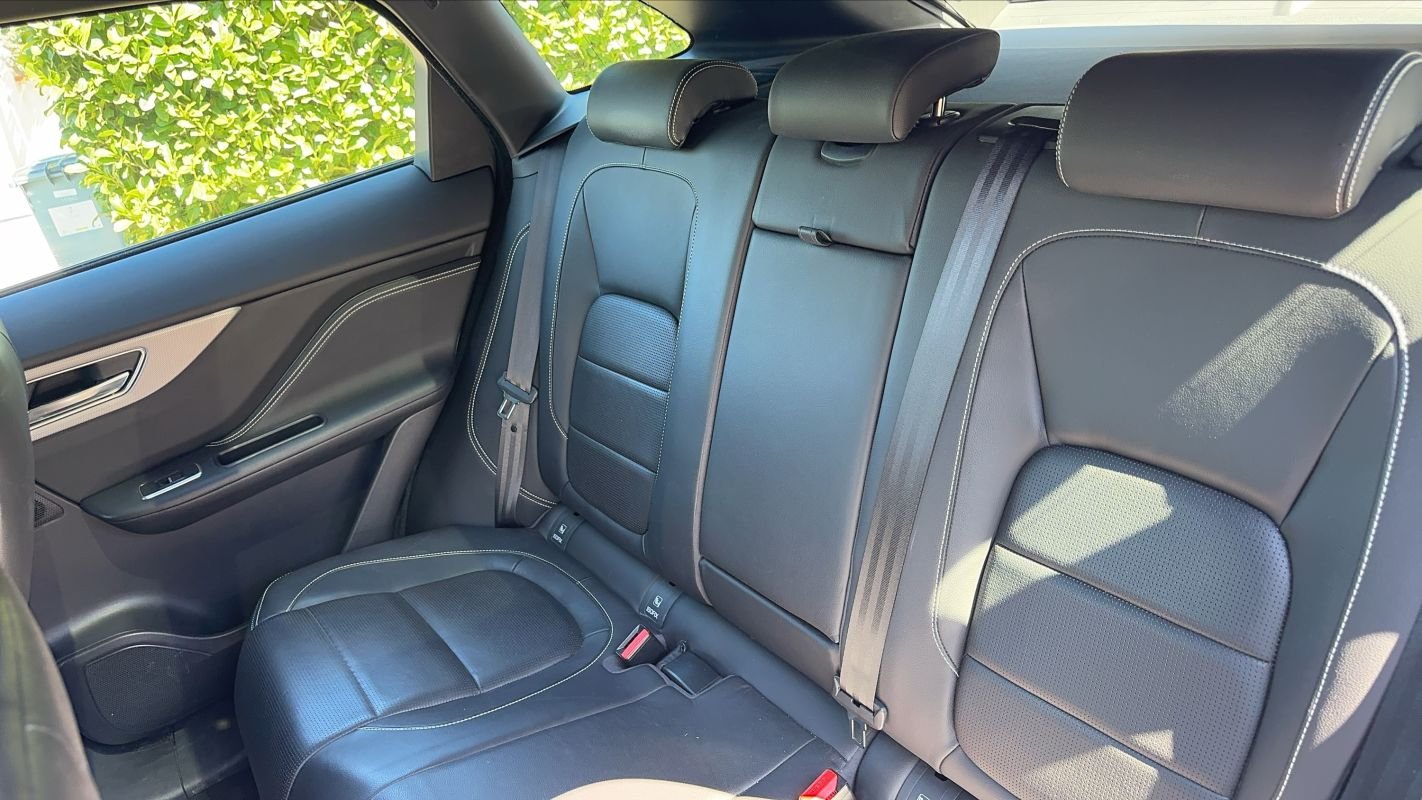 Jaguar F-Pace - Photo 9