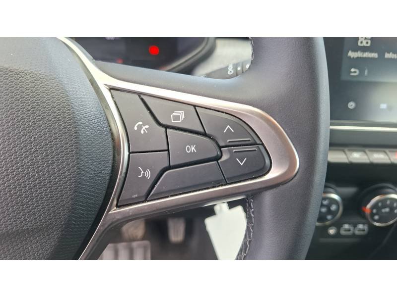 Renault Clio - Photo 18