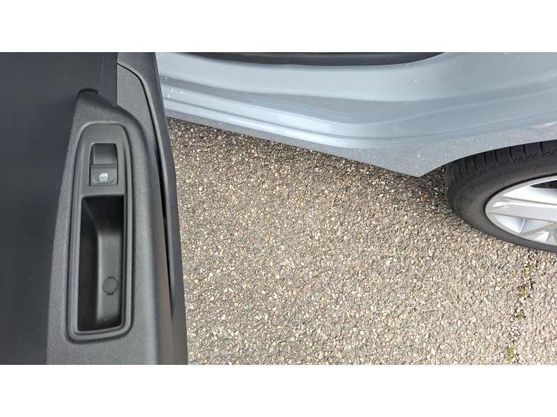 Renault Clio - Photo 24
