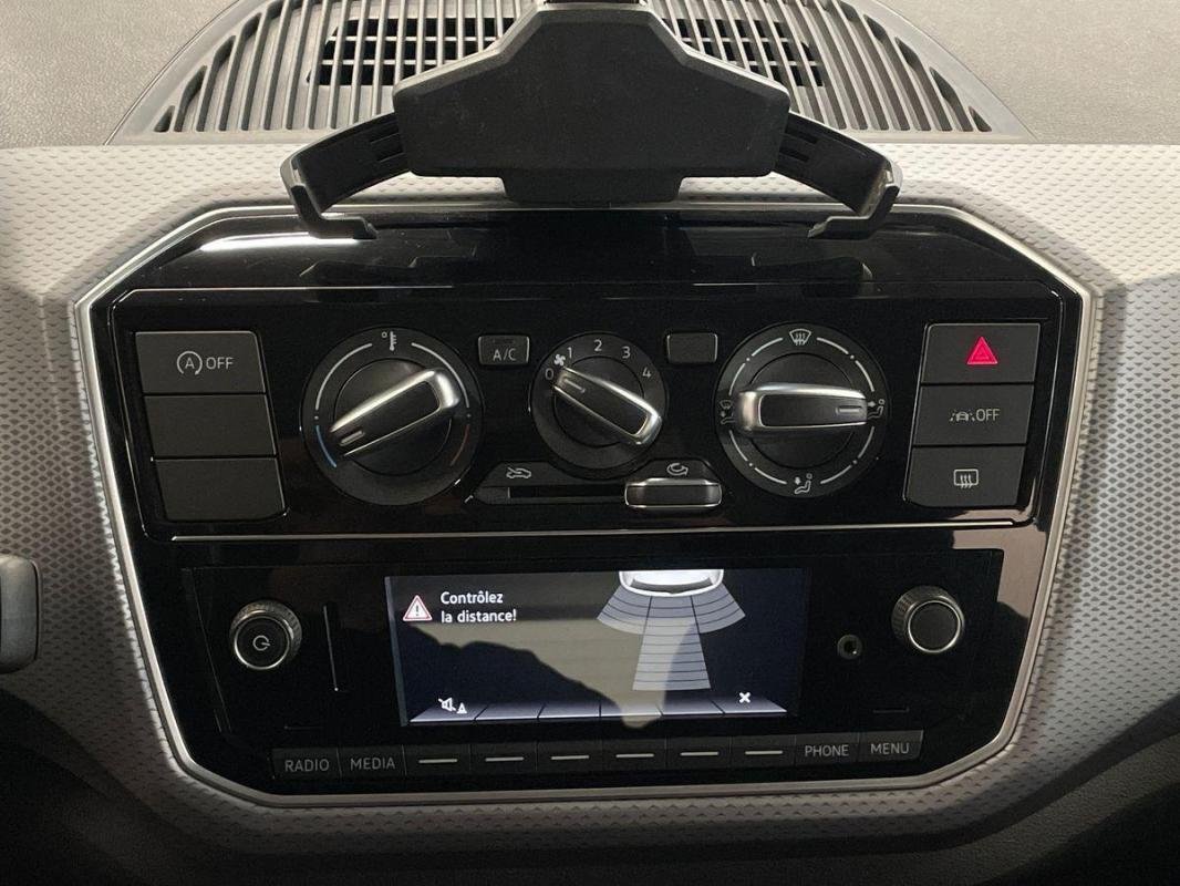 Volkswagen Up! - Photo 19