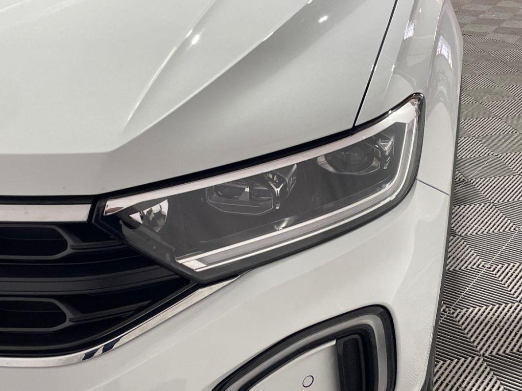 Volkswagen T-Roc - Photo 25