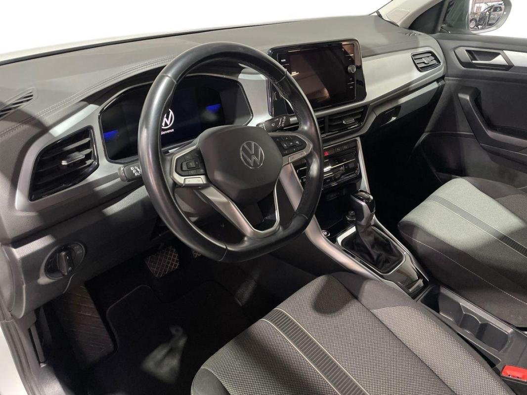 Volkswagen T-Roc - Photo 9