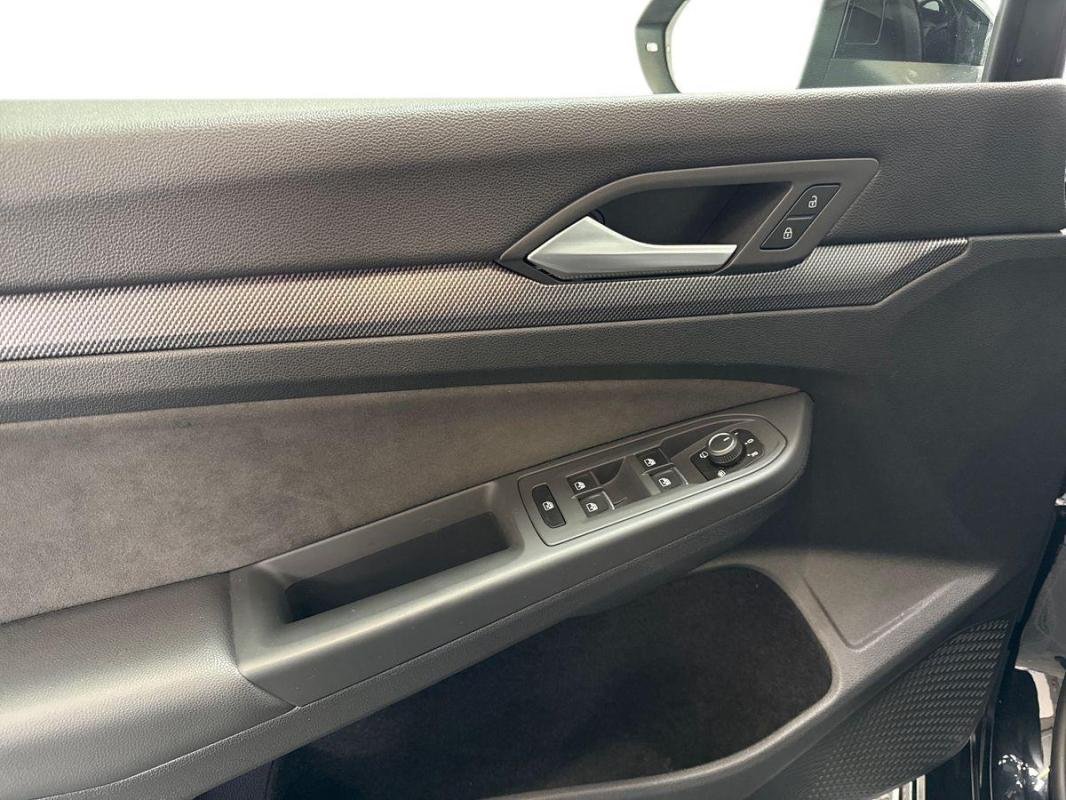 Volkswagen Golf - Photo 15