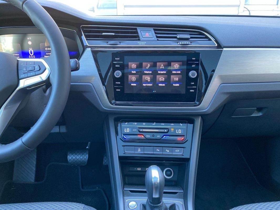 Volkswagen Touran - Photo 31