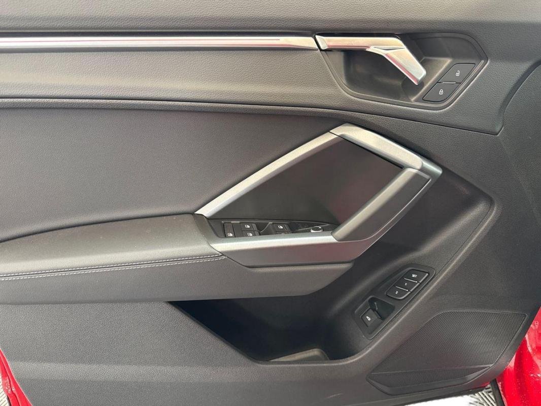 Audi Q3 Sportback - Photo 15