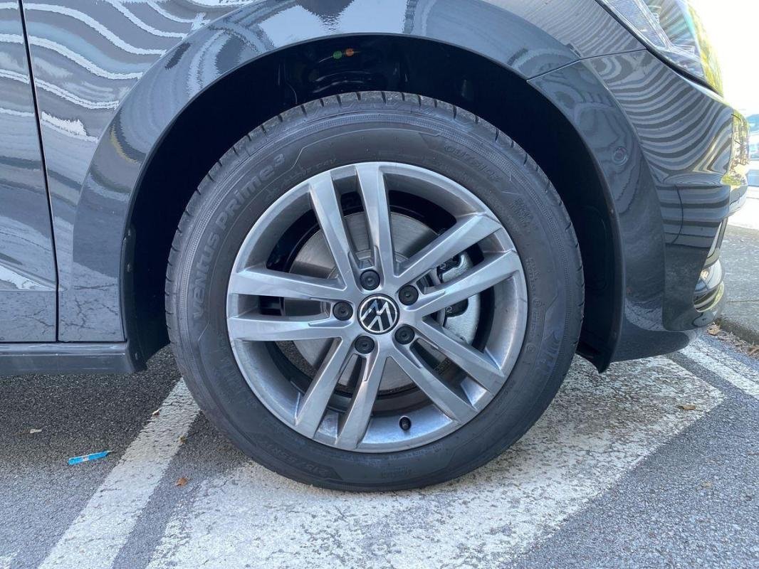 Volkswagen Touran - Photo 16