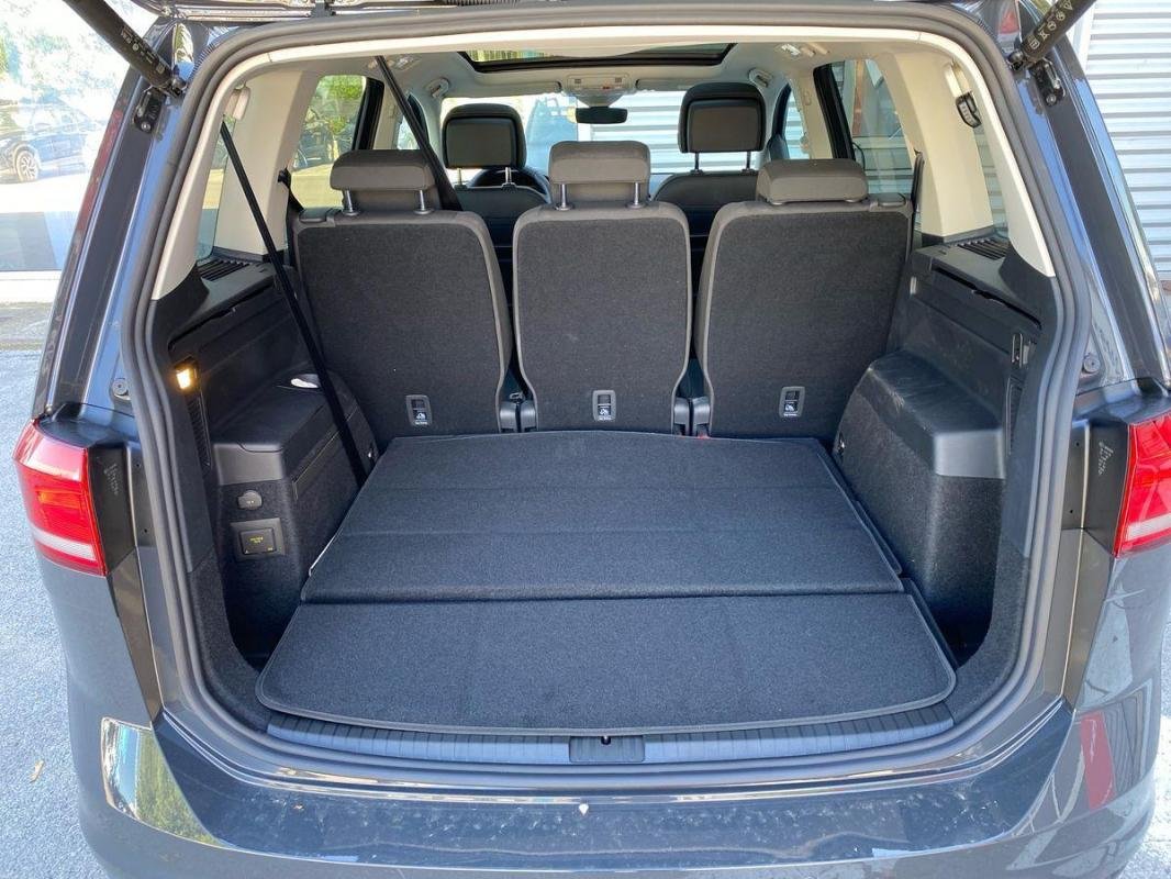 Volkswagen Touran - Photo 18