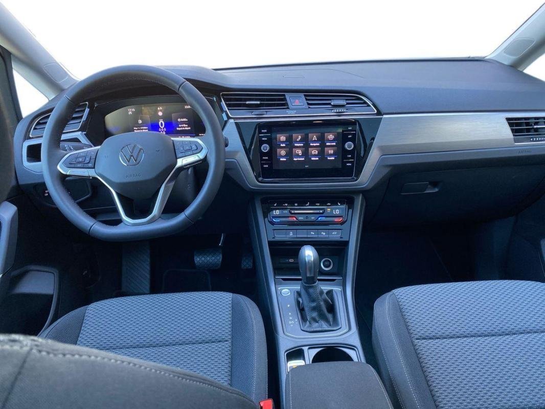 Volkswagen Touran - Photo 29