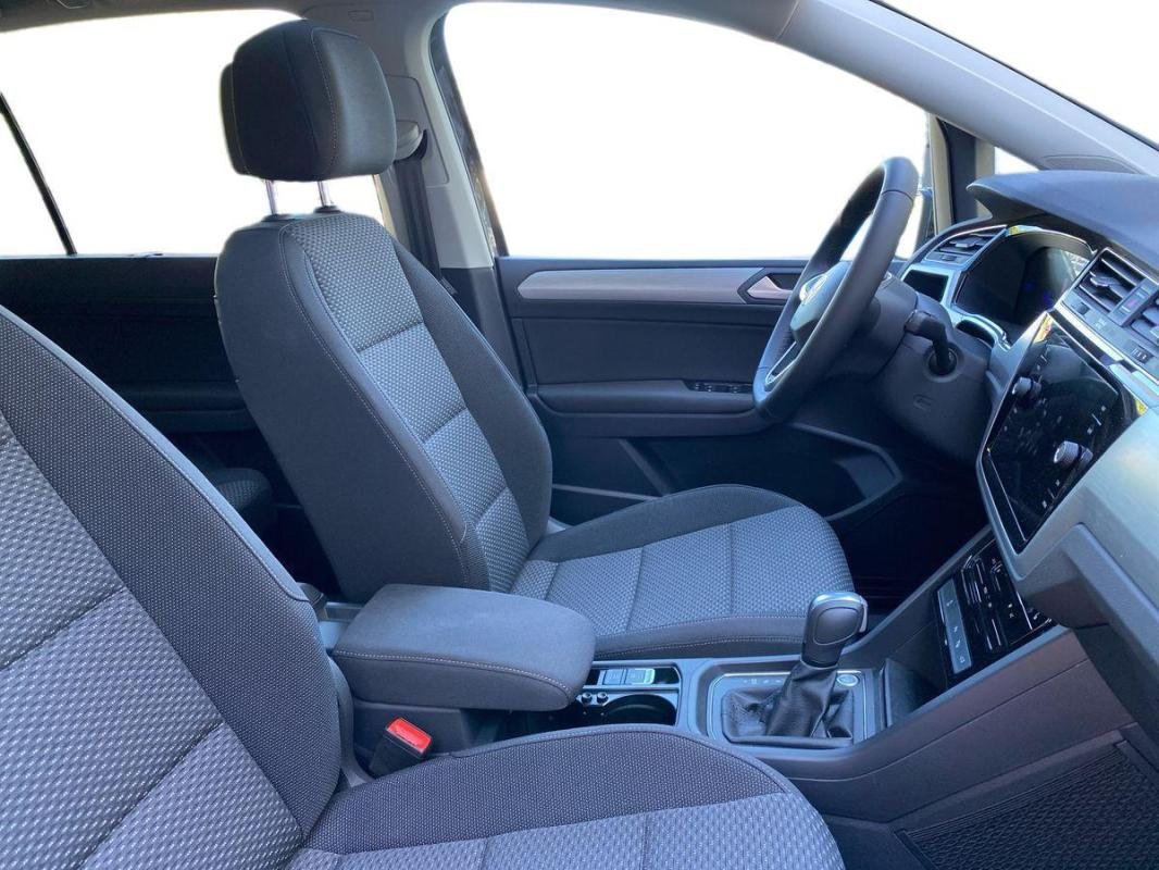 Volkswagen Touran - Photo 34