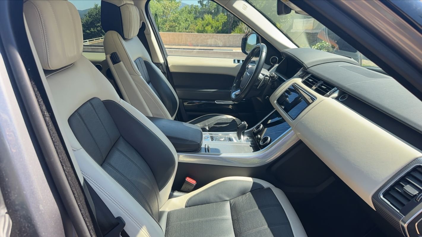 Land Rover Range Rover Sport - Photo 26