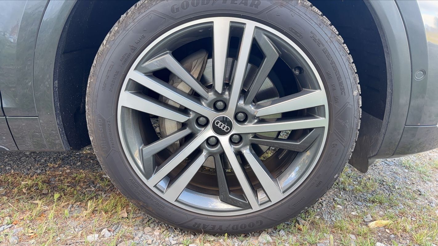 Audi Q5 Sportback - Photo 17